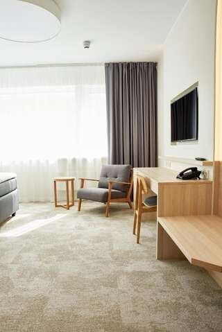 Отель Tallink Spa & Conference Hotel Таллин Улучшенный двухместный номер с 1 кроватью, предоставляется доступ в спа-центр-1